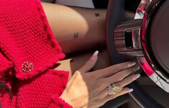 Girl, dress, ring, the wheel, legs, manicure, slender legs, chanel tights
