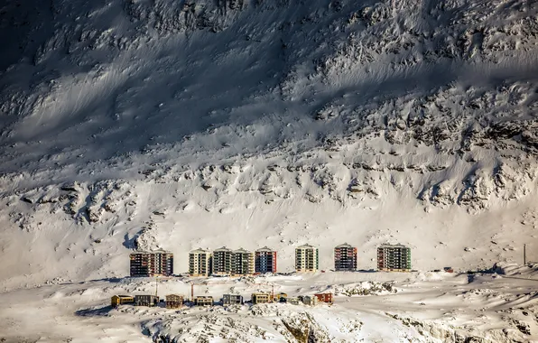 Winter, Greenland, apartment house, Qinngorput, Nuuk, Suloraq