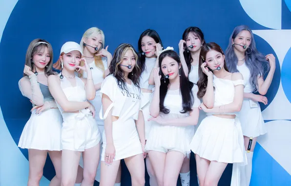 Picture blonde, Lee Seoyeon, Lee Chae Young, Noh Jisun, Lee Saerom, Song Hayoung, Park Jiwon, Baek …