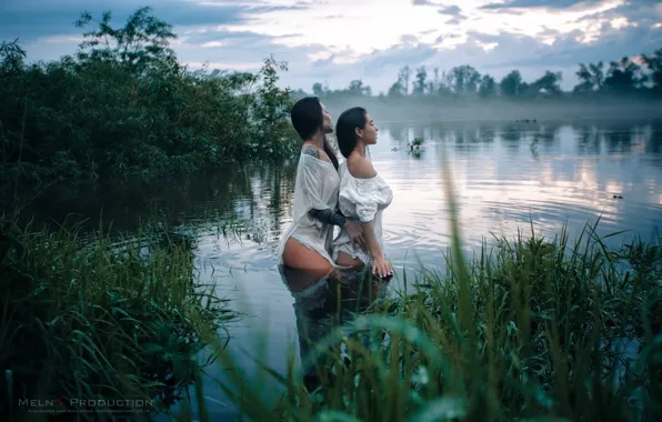 Grass, lake, a couple, two girls, Svetlana Ivanova, Alexander Mölln, Lily Khromova