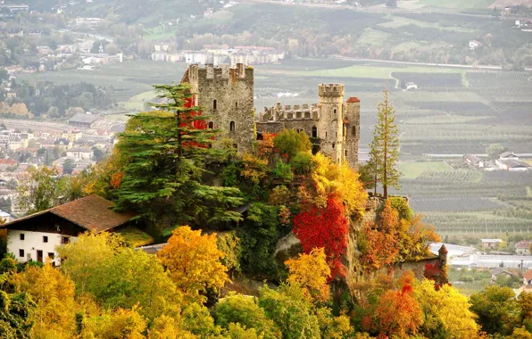 Picture autumn, trees, the city, photo, castle, Italy, Castle, Fountain castle