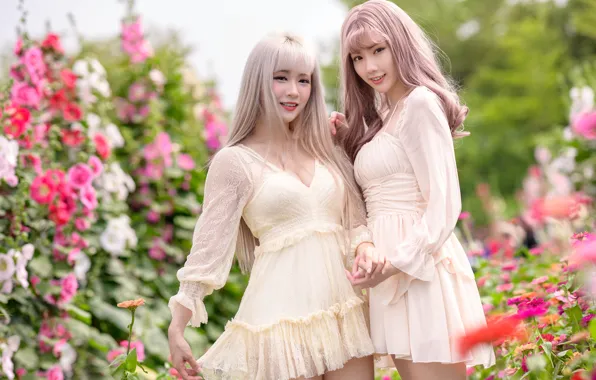 Summer, look, flowers, pose, smile, girls, makeup, garden