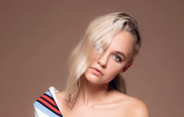 Look, pose, portrait, makeup, actress, hair, Madison Iseman, Madison The Iceman