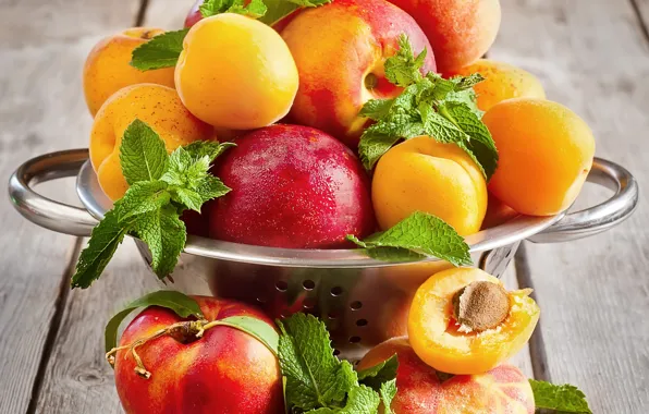 Picture peaches, nectarines, mint leaves, Apricots