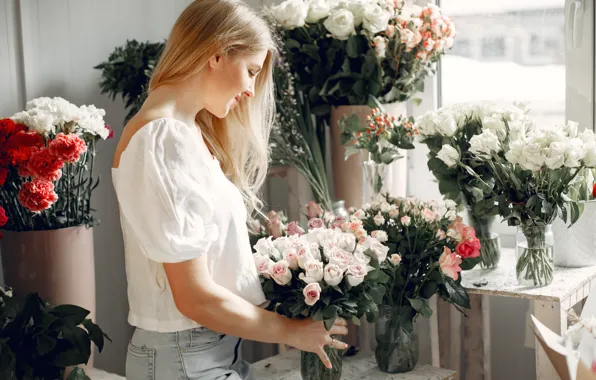 Picture girl, flowers, roses, bouquet