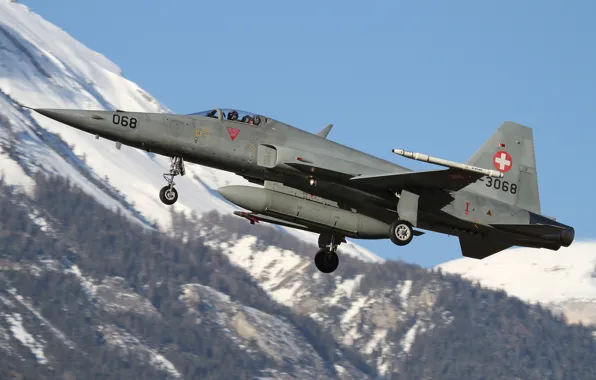 Flight, mountains, fighter, Northrop F-5S