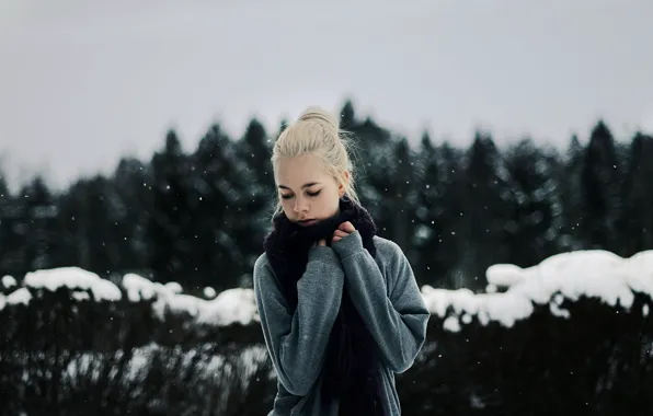 Picture winter, girl, snow, blonde, snowfall, winter, bokeh, blonde
