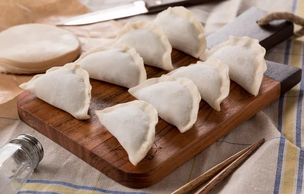 Picture dish, the dough, dumplings