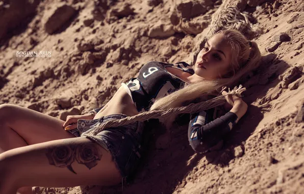 The sun, sexy, pose, model, shorts, portrait, makeup, Mike