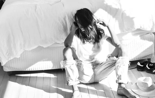 Girl, bed, black and white, jeans, hat, brunette, floor, legs