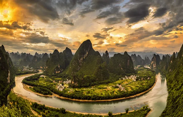 Picture mountains, river, China, China