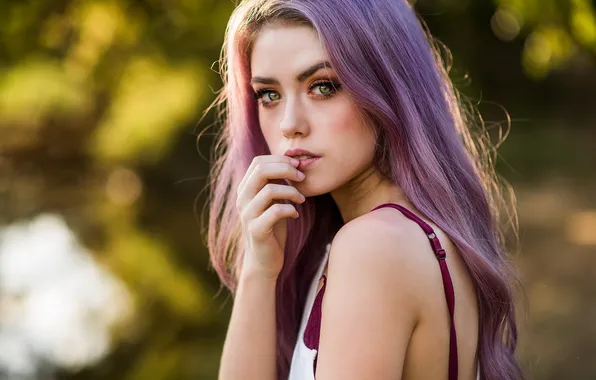 Look, portrait, Kylie