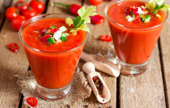 Picture juice, vegetables, tomatoes