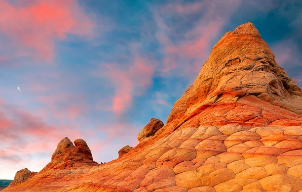 Picture the sky, clouds, mountains, the moon, color, the volcano