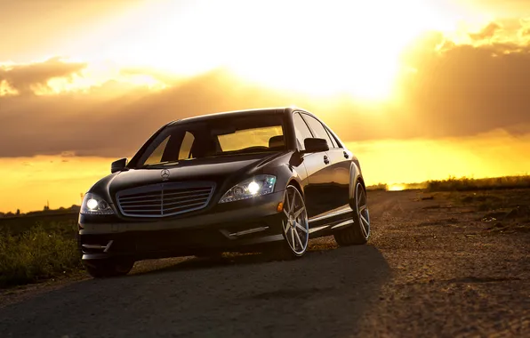 Picture the sky, sunset, black, Mercedes-Benz, black, S550, the front part, Mercedes Benz
