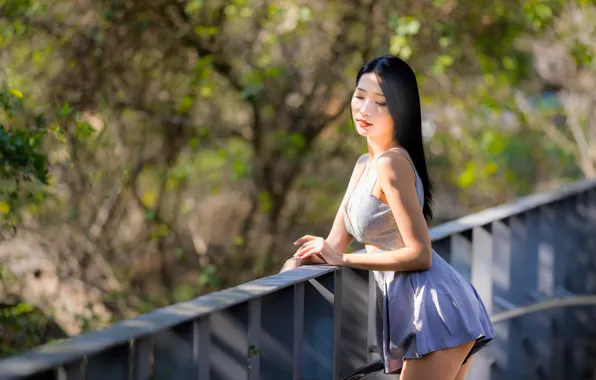 Picture the sun, trees, model, skirt, portrait, makeup, brunette, hairstyle