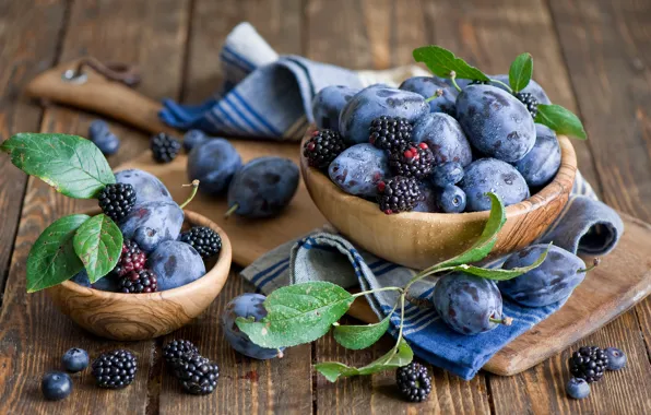 Picture leaves, berries, blueberries, dishes, Board, fruit, still life, plum