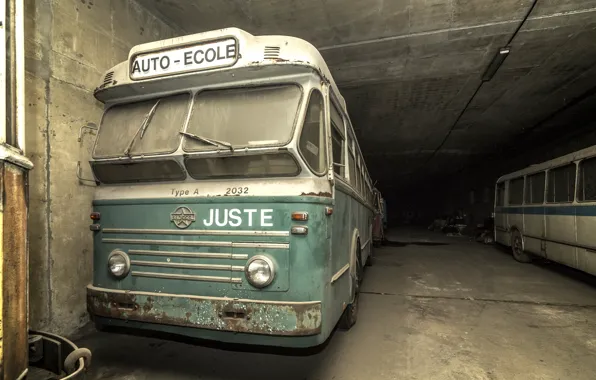 Picture background, garage, bus