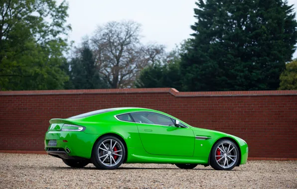 Vantage, Aston Martin V8, 2010, Coupe, Aston Martin V8 Vantage, V8 Vantage Race Collection 007 …