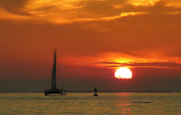 Picture sunset, Bui, catamaran
