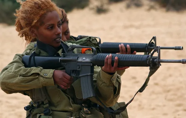 Picture shooting, Girls, guns