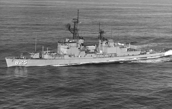 Destroyer, US NAVY, 1976, DD-825, USS Carpenter