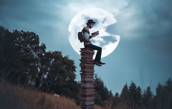 The moon, books, reading, Vincent Bourilhon, The night storyteller