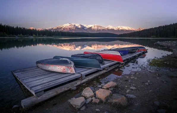 Jasper, Jasper National Park, boats, early morning, Cananda
