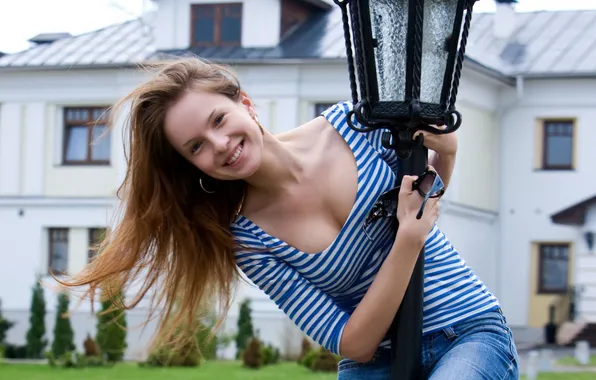 Picture girl, woman, young, beautiful, model, jeans, redhead, cute