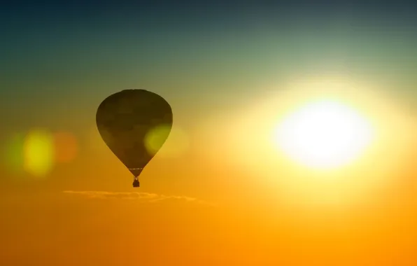 The sky, the sun, clouds, rays, balloon, background, widescreen, Wallpaper