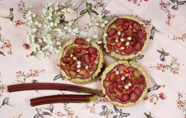 Strawberry, Flowers, Flowers, Strawberry, tartlets, gypsophila, rhubarb