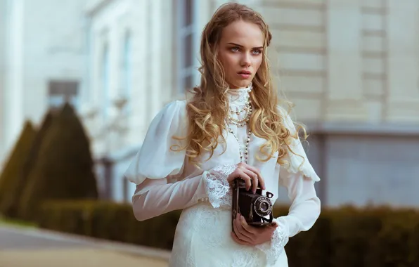 Picture style, retro, dress, the camera, vintage, curls, Balda, B A L D A