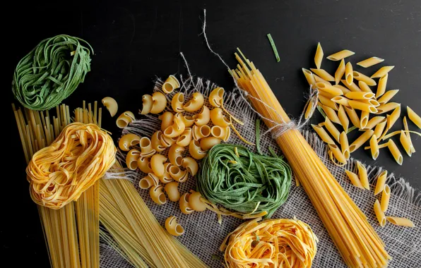 Spaghetti, pasta, noodles
