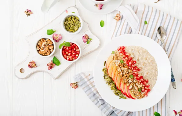 Berries, apples, Breakfast, nuts, garnet, oatmeal, Timolina