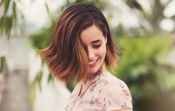 Face, actress, beautiful, laughs, Holly Earl, Holly Earl, haircut square