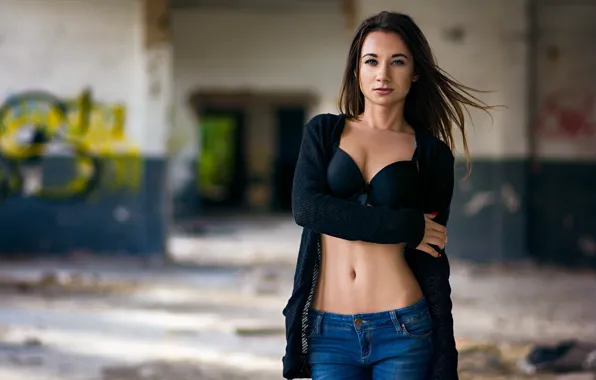 Girl, pose, jeans, makeup, figure, brunette, hairstyle, jacket