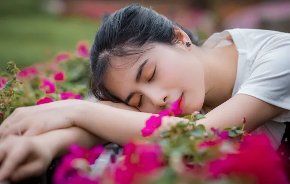 Close-up, fatigue, sleep, black hair, close-up, sleep, black hair, femininity