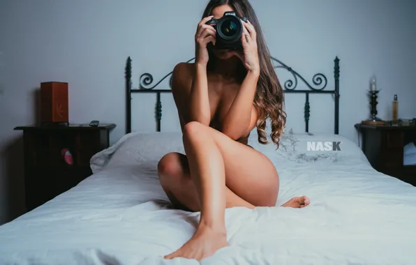 Girl, sexy, cleavage, legs, photographer, camera, barefoot, model