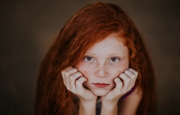 Picture portrait, freckles, red hair, red hair, brown eyes, brown eyes, beautiful girl, beautiful girl