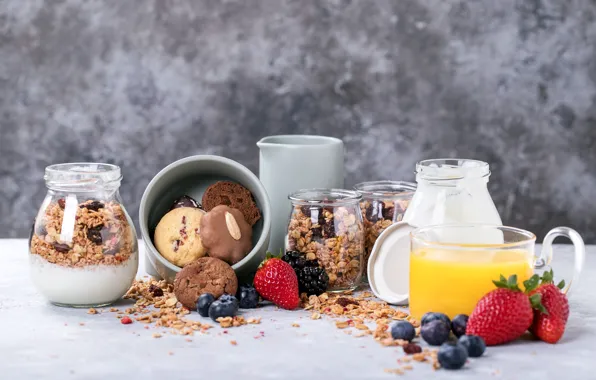 Berries, Breakfast, cookies, juice, yogurt, granola, Roman Dbree