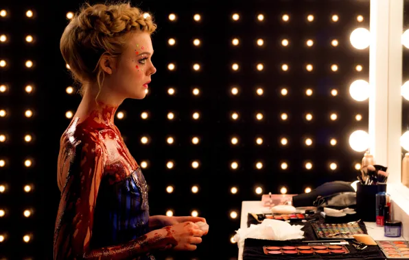 Frame, actress, Thriller, horror, Elle Fanning, El Fanning, The neon demon, The Neon Demon