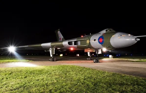 Picture light, aviation, lawn, Avro Vulcan, combat aircraft, winged machine