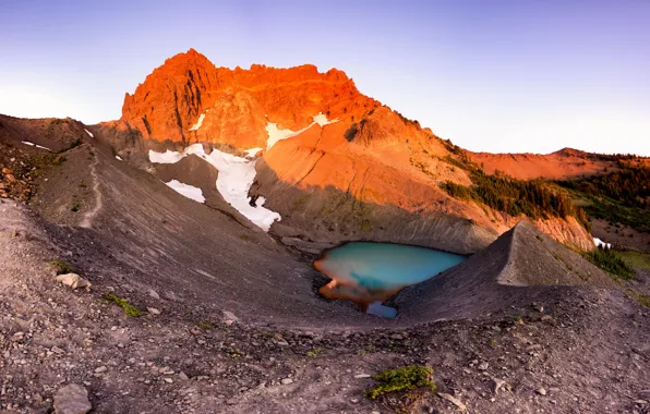 Picture Oregon, Deschutes National Forest, Three Fingered Jack