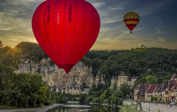 Landscape, mountains, river, balloons, France, home, forest, Vallee-Dordogne