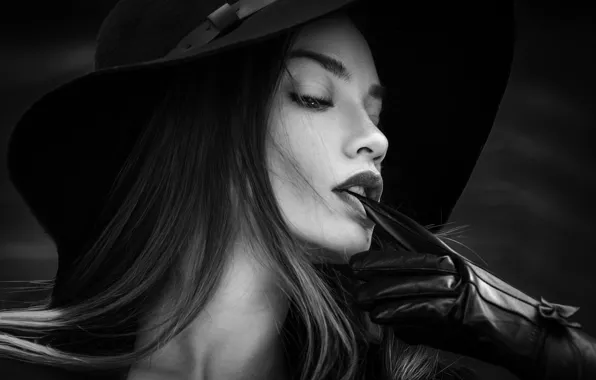 Picture look, girl, face, hair, gloves, black and white, Joachim Bergauer