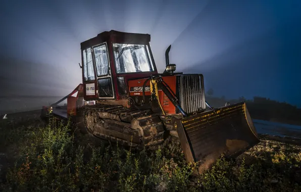 Picture light, night, tractor