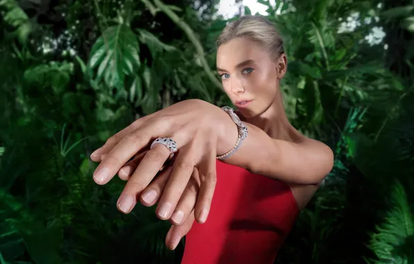 Look, pose, portrait, hands, actress, blonde, Vanessa Kirby, Vanessa Kirby