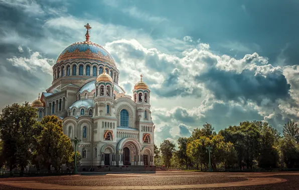 Picture the sky, trees, area, temple, Russia, Naval Cathedral of St. Nicholas, Kronstadt, Andrey Vasilyev
