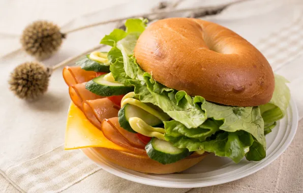 Cheese, meat, sandwich, salad, bagel
