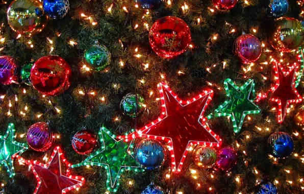 Picture stars, lights, balls, toys, tree, garland